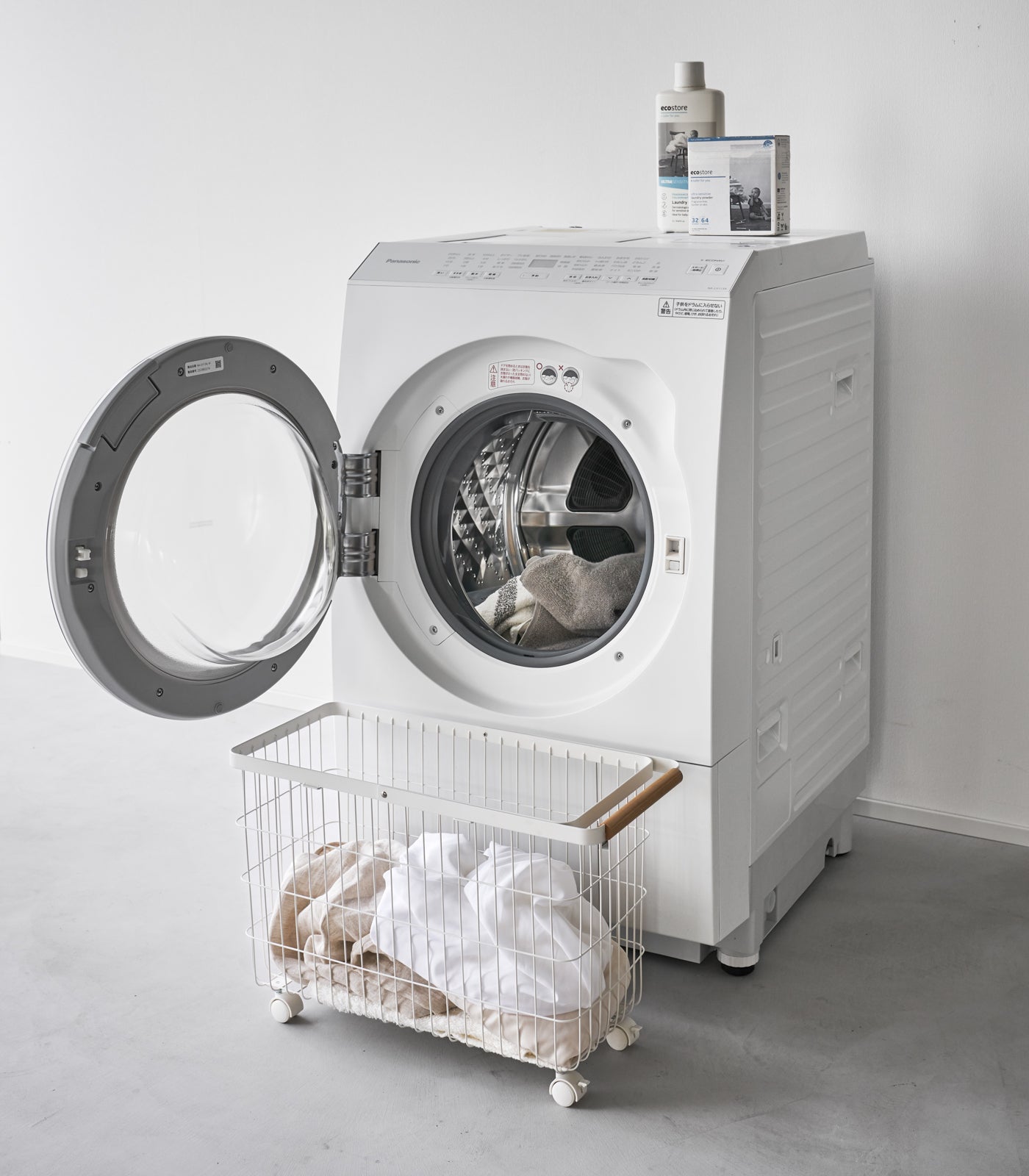 Rolling Wire Basket (15 H)  - Steel + Wood