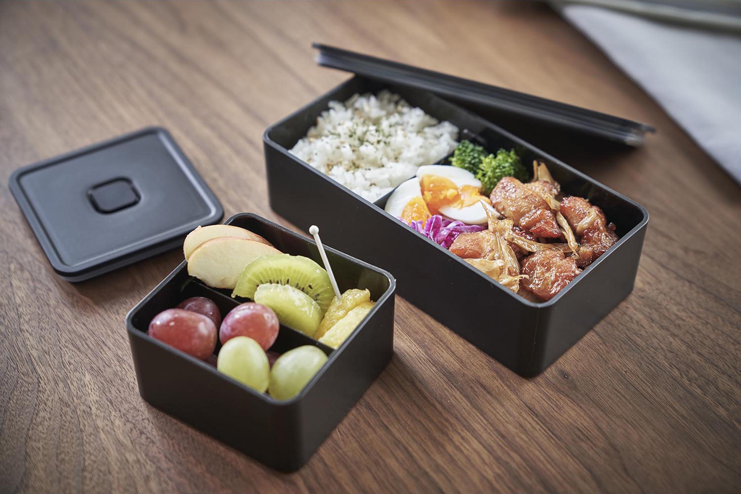Vacuum-Sealing Bento Box