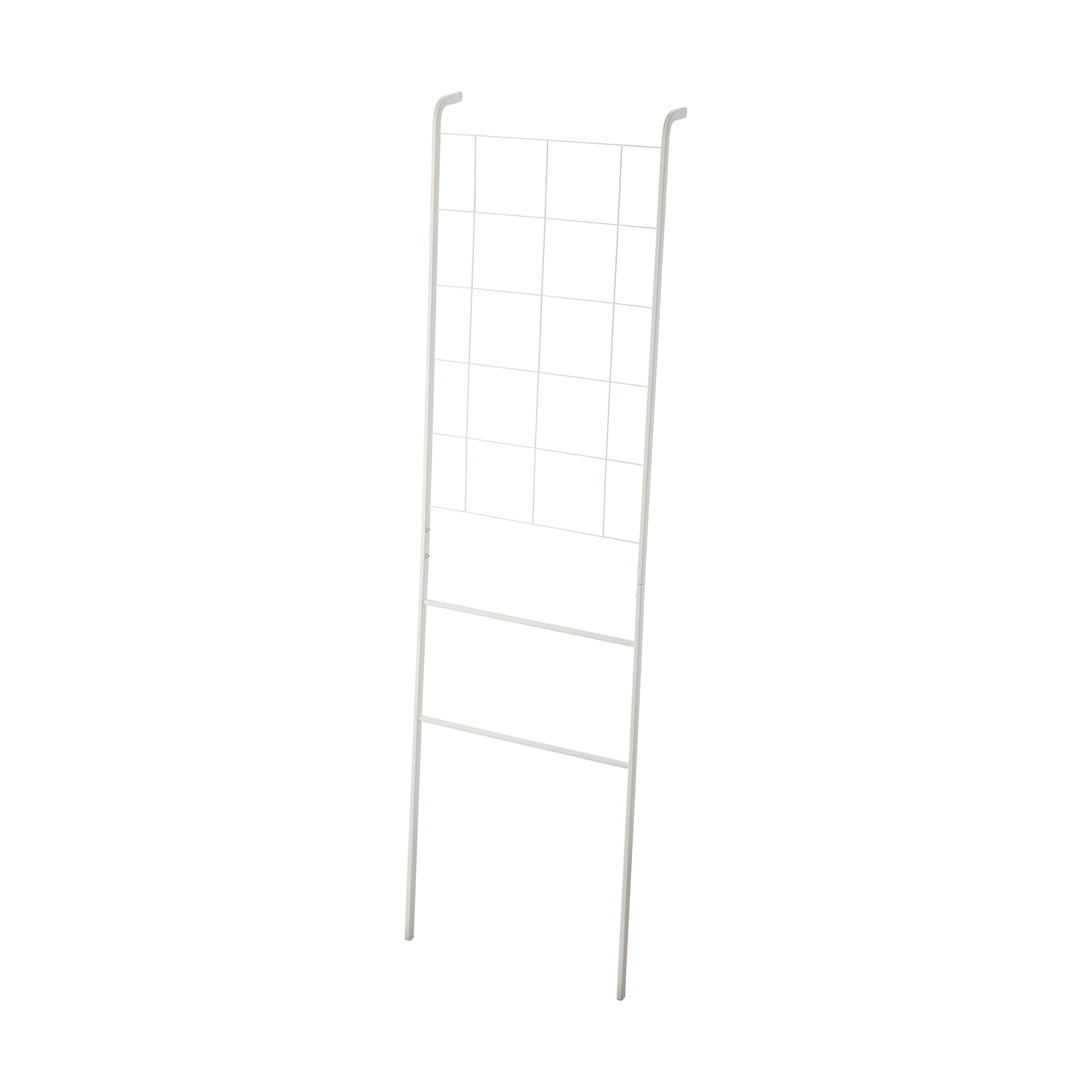 Leaning Ladder with Grid Panel (63 H)  - Steel