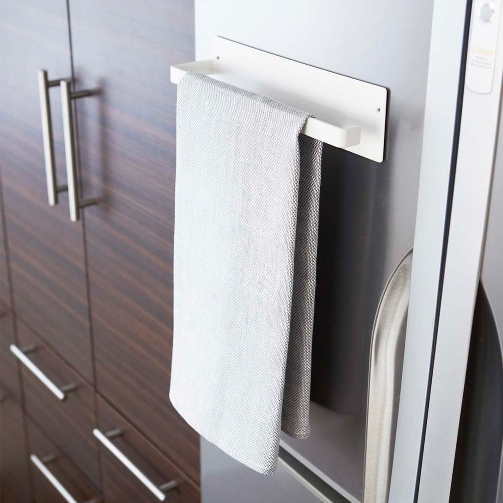 Magnetic Paper Towel Holder - Steel